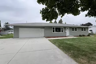 2603 E Milwaukee St, Janesville, WI 53545 - Photo 1