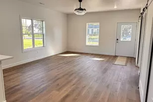 511 Pine St, Mauston, WI 53948 - Photo 25