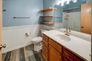 101 Metro Terrace, Madison, WI 53718 - Photo 11