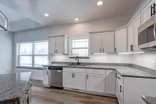 201 Mariahwynn Ter, Lodi, WI 53555 - Photo 15