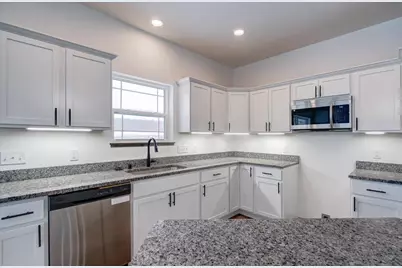 201 Mariahwynn Terrace, Lodi, WI 53555 - Photo 7