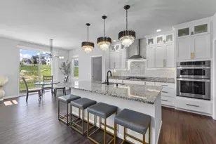 432 Tawny Elm Pkwy, Madison, WI 53593 - Photo 3