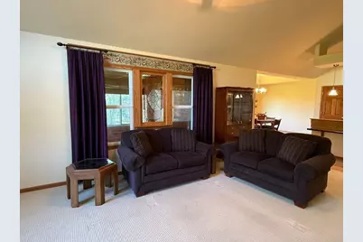 128 Summit Court, Columbus, WI 53925 - Photo 9