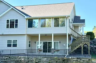 128 Summit Ct, Columbus, WI 53925 - Photo 7