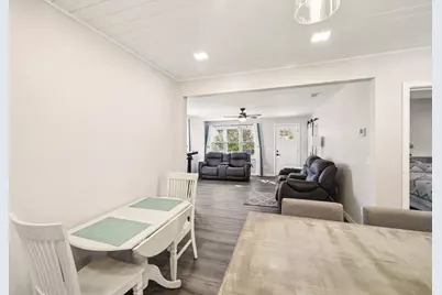 803 W Franklin Street, Portage, WI 53901 - Photo 23