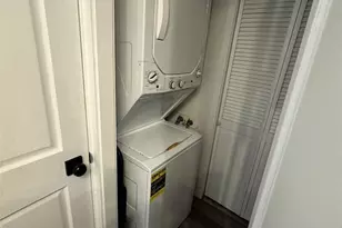 1217 Northport Dr, Madison, WI 53704 - Photo 27