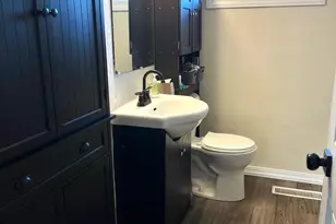 1217 Northport Dr, Madison, WI 53704 - Photo 15