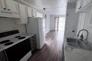 1217 Northport Dr, Madison, WI 53704 - Photo 11