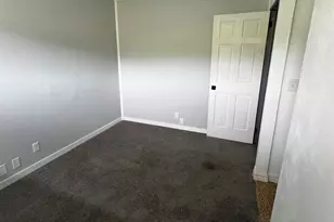 1217 Northport Dr, Madison, WI 53704 - Photo 17