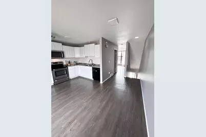 4502 W Westchester Square #3, West Milwaukee, WI 53214 - Photo 7