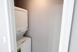 4502 W Westchester Square, West Milwaukee, WI 53214 - Photo 11