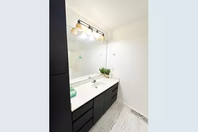 4502 W Westchester Square #3, West Milwaukee, WI 53214 - Photo 23
