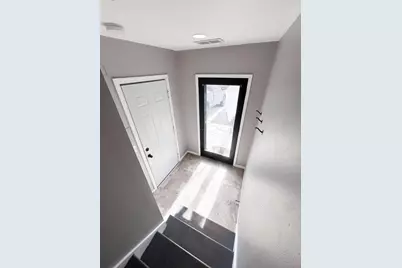 4502 W Westchester Square #3, West Milwaukee, WI 53214 - Photo 5