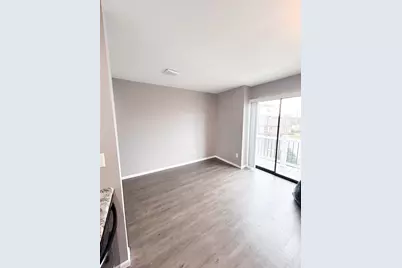 4502 W Westchester Square #3, West Milwaukee, WI 53214 - Photo 9