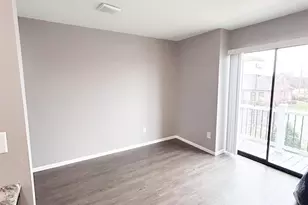 4502 W Westchester Square, West Milwaukee, WI 53214 - Photo 9