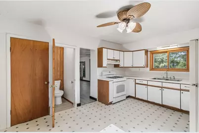 152 Central Avenue, Montello, WI 53949 - Photo 5