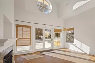 2725 Kendall Avenue, Madison, WI 53705 - Photo 15
