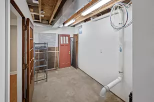 2725 Kendall Avenue, Madison, WI 53705 - Photo 33