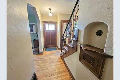 2725 Kendall Avenue, Madison, WI 53705 - Photo 5