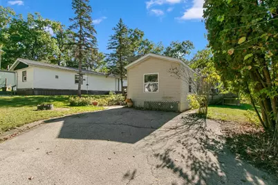 W9345 County Road V #24, Poynette, WI 53955 - Photo 13