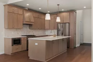 204 Lakeview Ln, Beaver Dam, WI 53916 - Photo 5
