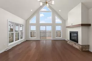 204 Lakeview Ln, Beaver Dam, WI 53916 - Photo 11