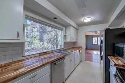 5517 Dorsett Drive, Madison, WI 53711 - Photo 17