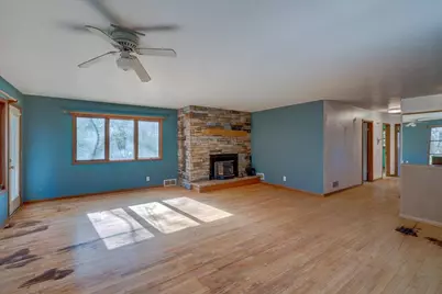 5517 Dorsett Drive, Madison, WI 53711 - Photo 7