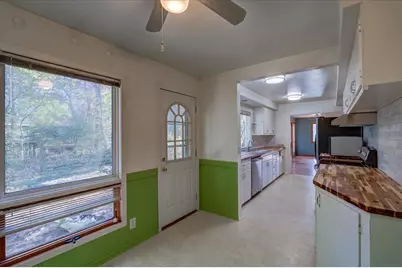 5517 Dorsett Drive, Madison, WI 53711 - Photo 15