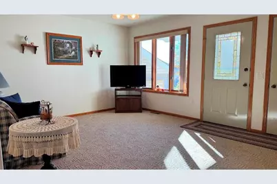 1559 N Dewey Avenue, Reedsburg, WI 53959 - Photo 5