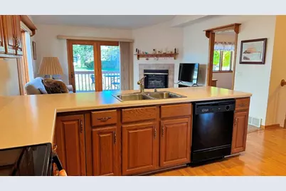 1559 N Dewey Avenue, Reedsburg, WI 53959 - Photo 15