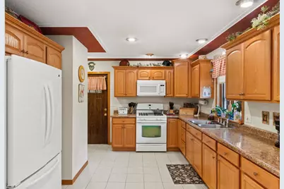 859 6th Avenue, Hancock, WI 54943 - Photo 13