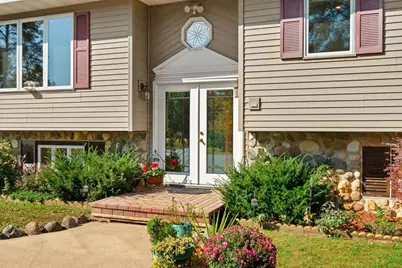 859 6th Avenue, Hancock, WI 54943 - Photo 5