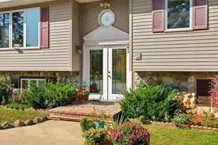 859 6th Ave, Hancock, WI 54943 - Photo 5