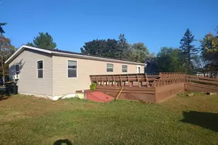 109 S 4th St, Avoca, WI 53506 - Photo 3