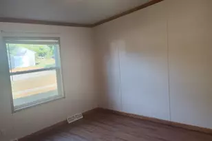 109 S 4th St, Avoca, WI 53506 - Photo 15