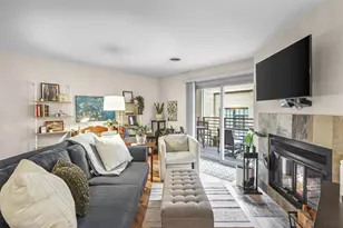 311 N Hancock St, Madison, WI 53703 - Photo 3