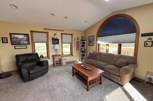 S4354 Curti Rd, Genoa, WI 54632 - Photo 11