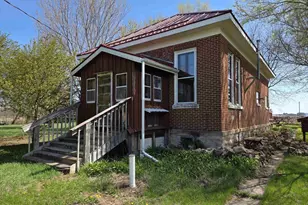 7610 Prairie Rd, Muscoda, WI 53573 - Photo 3