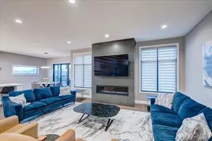 2596 Fahey Glen, Fitchburg, WI 53711 - Photo 7