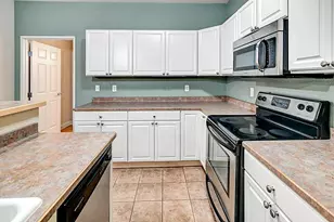 955 Liberty Blvd, Sun Prairie, WI 53590 - Photo 7