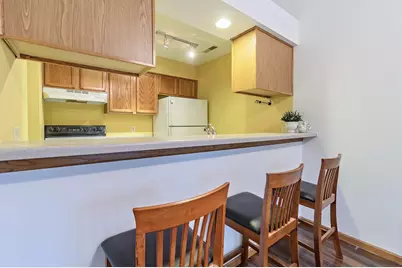 1017 McKenna Boulevard #4, Madison, WI 53719 - Photo 9