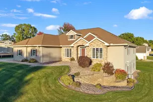 2819 Bluebird Dr, Portage, WI 53901 - Photo 53