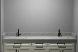 W647 Oak Shore Dr, Fall River, WI 53932 - Photo 13