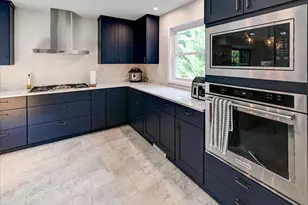 3702 Nathan Hale Ct, Middleton, WI 53562 - Photo 17