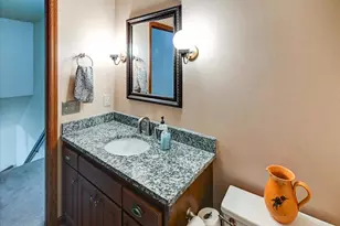 3702 Nathan Hale Ct, Middleton, WI 53562 - Photo 41