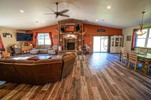 600 Oakwood St, Warrens,warrens, WI 54666 - Photo 9