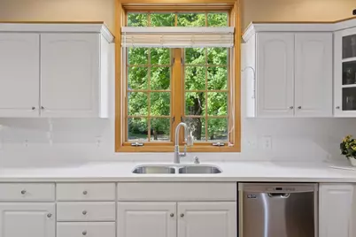 3457 Hemmingway Drive, Janesville, WI 53545 - Photo 9