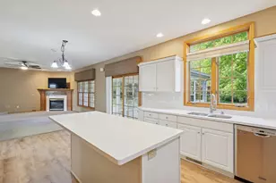 3457 Hemmingway Dr, Janesville, WI 53545 - Photo 13