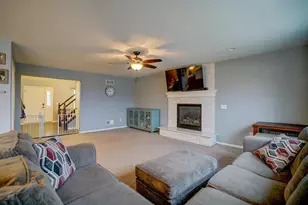 131 W Blackhawk Dr, Fort Atkinson, WI 53538 - Photo 13